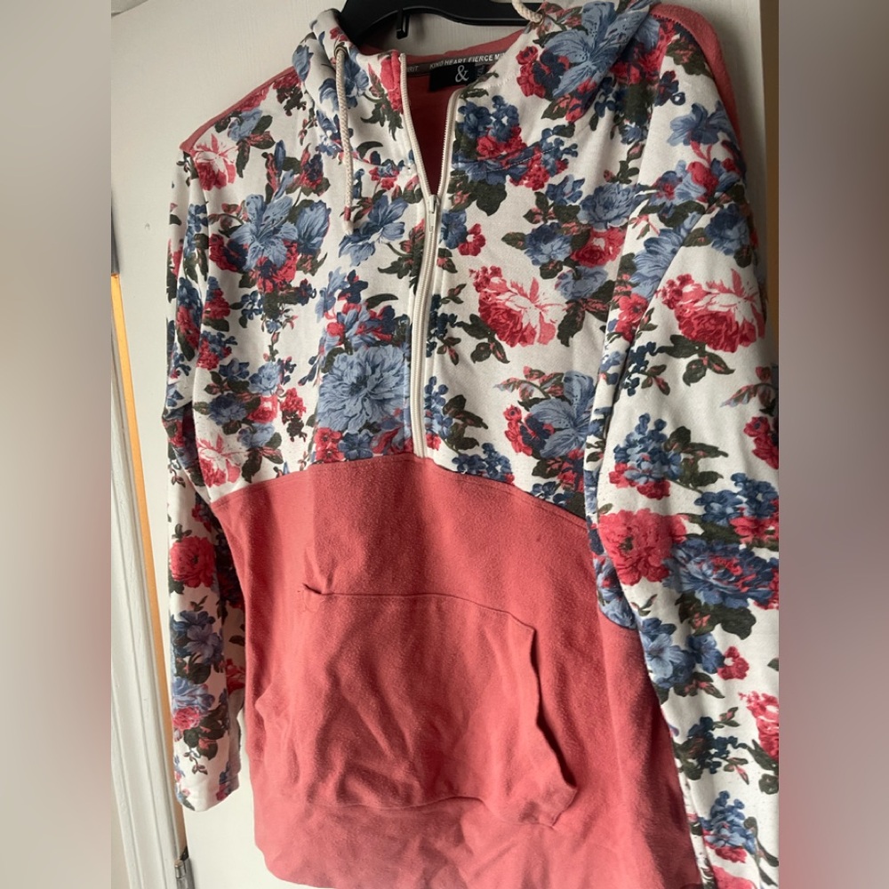 Ampersand Floral single hood sweater